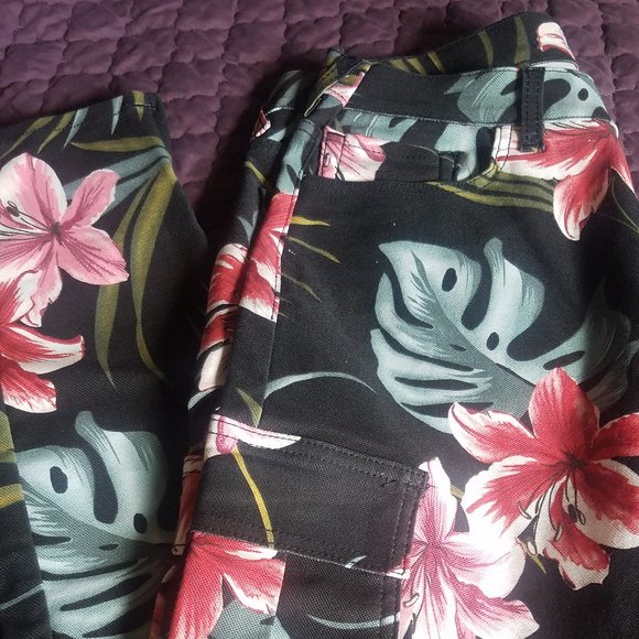 Black Jeans with Floral Print and Zippered Inseam - Picture 2 of 5
